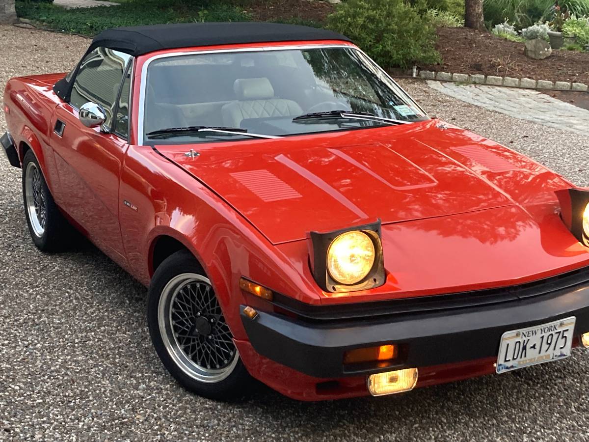 Triumph-Tr7-v6-1980-4