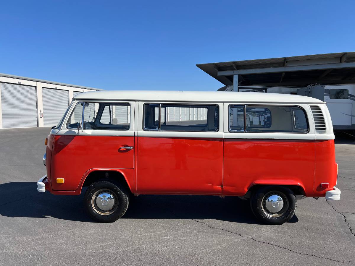 Volkswagen-.-1974-4