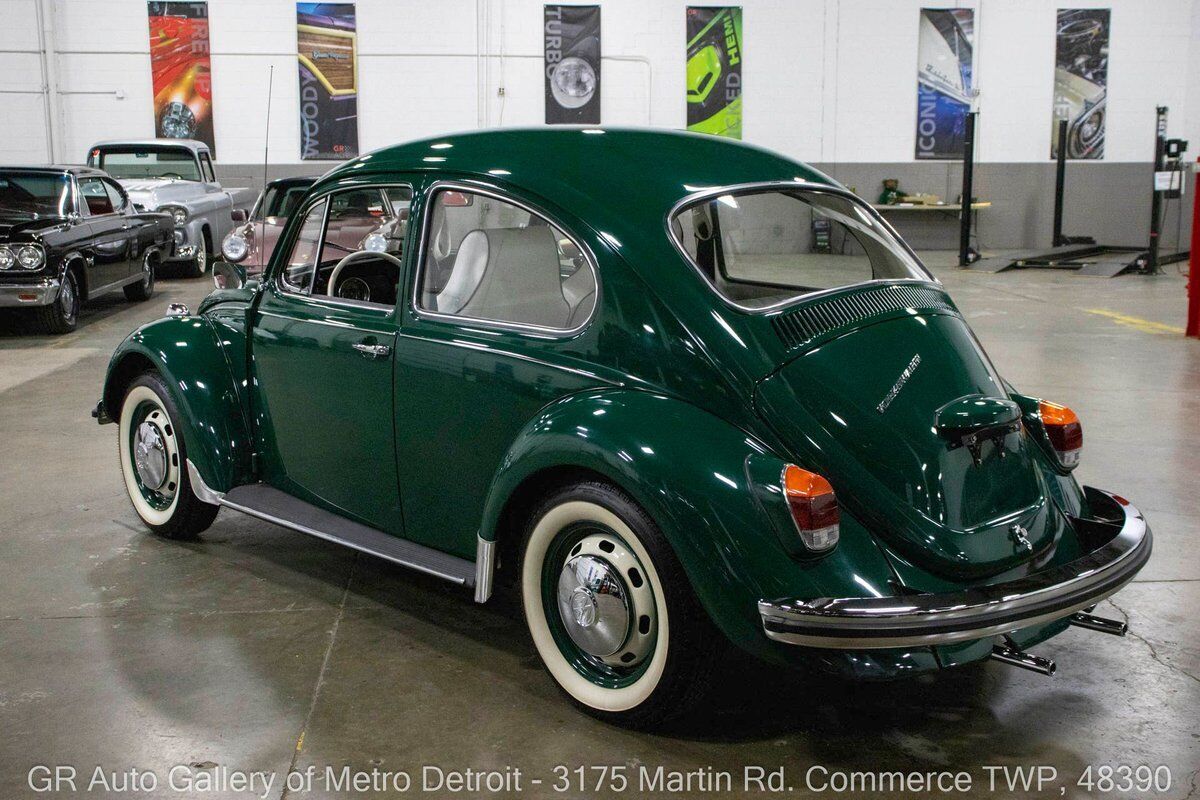 Volkswagen-Beetle-Classic-1968-3