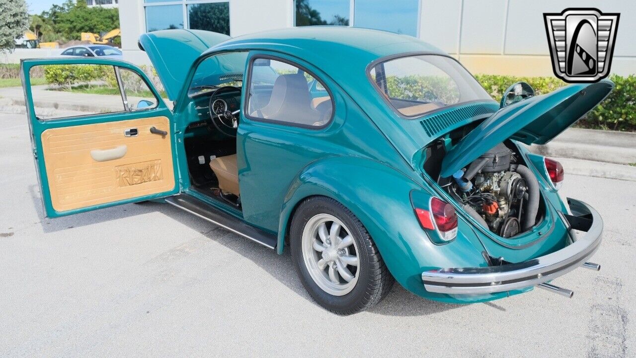 Volkswagen-Beetle-Classic-1971-10