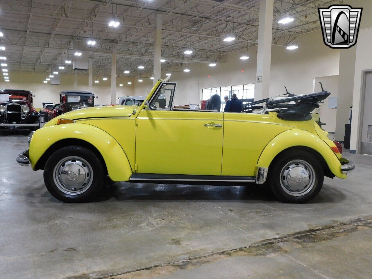 Volkswagen-Beetle-Classic-1971-2