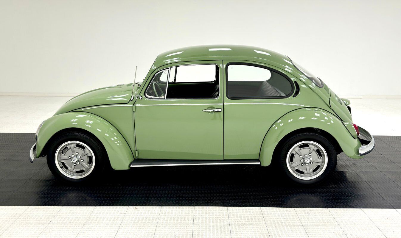 Volkswagen-Beetle-Classic-1972-1