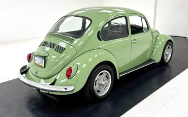 Volkswagen-Beetle-Classic-1972-4