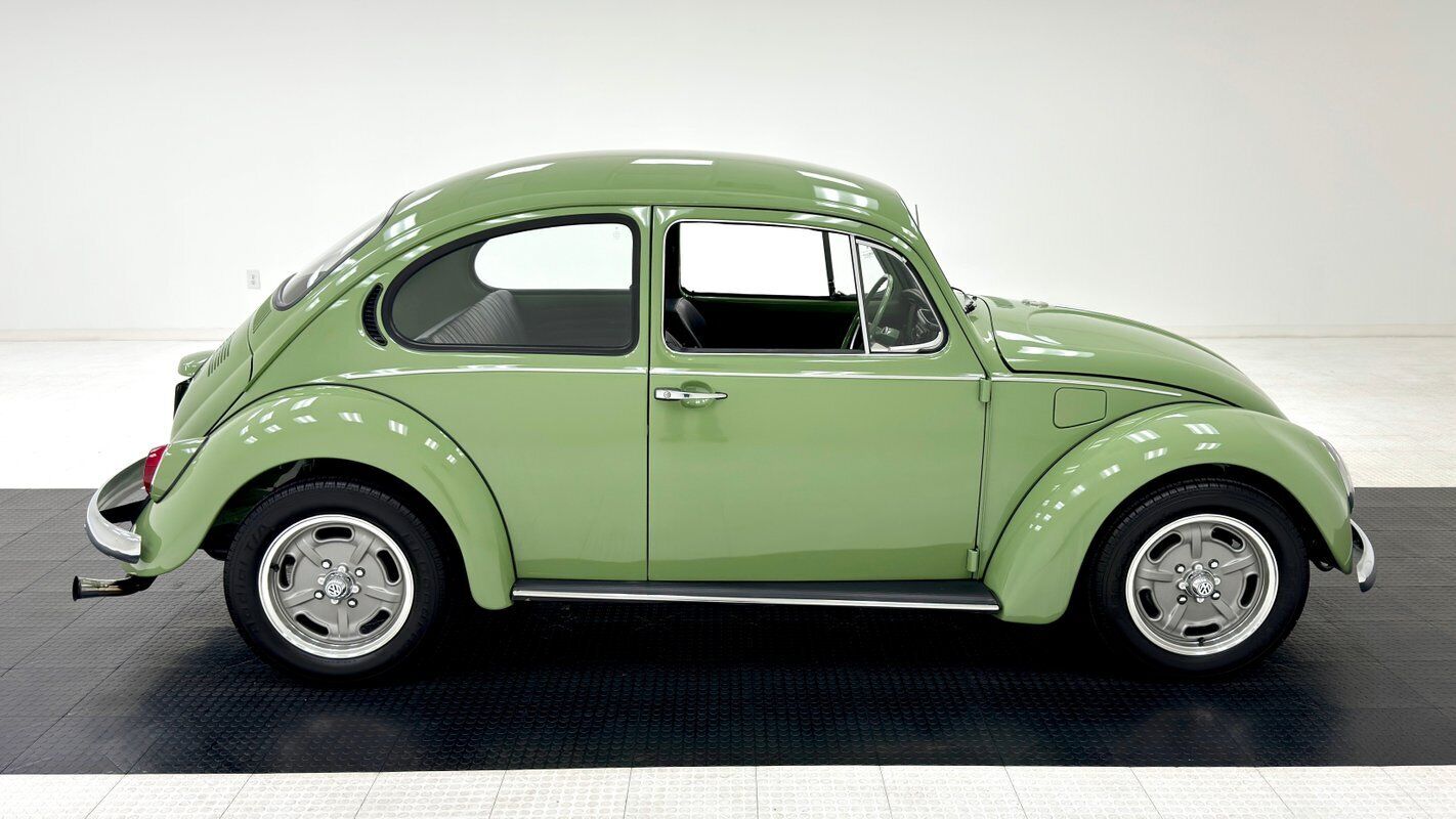 Volkswagen-Beetle-Classic-1972-5