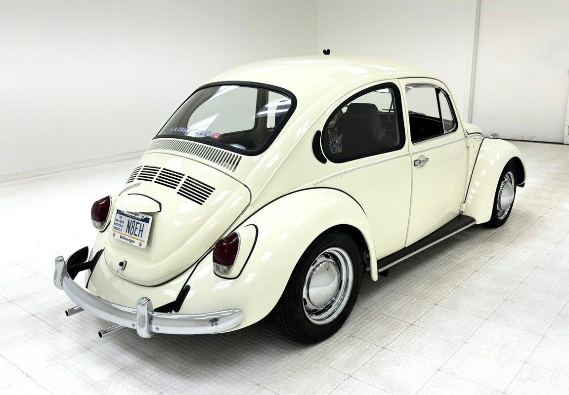 Volkswagen-Beetle-Classic-1973-4