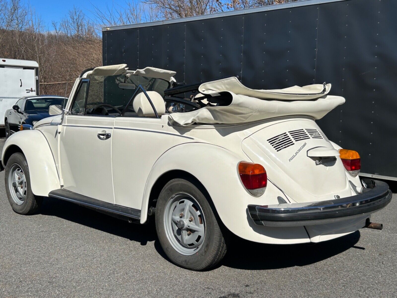 Volkswagen-Beetle-Classic-Cabriolet-1977-2