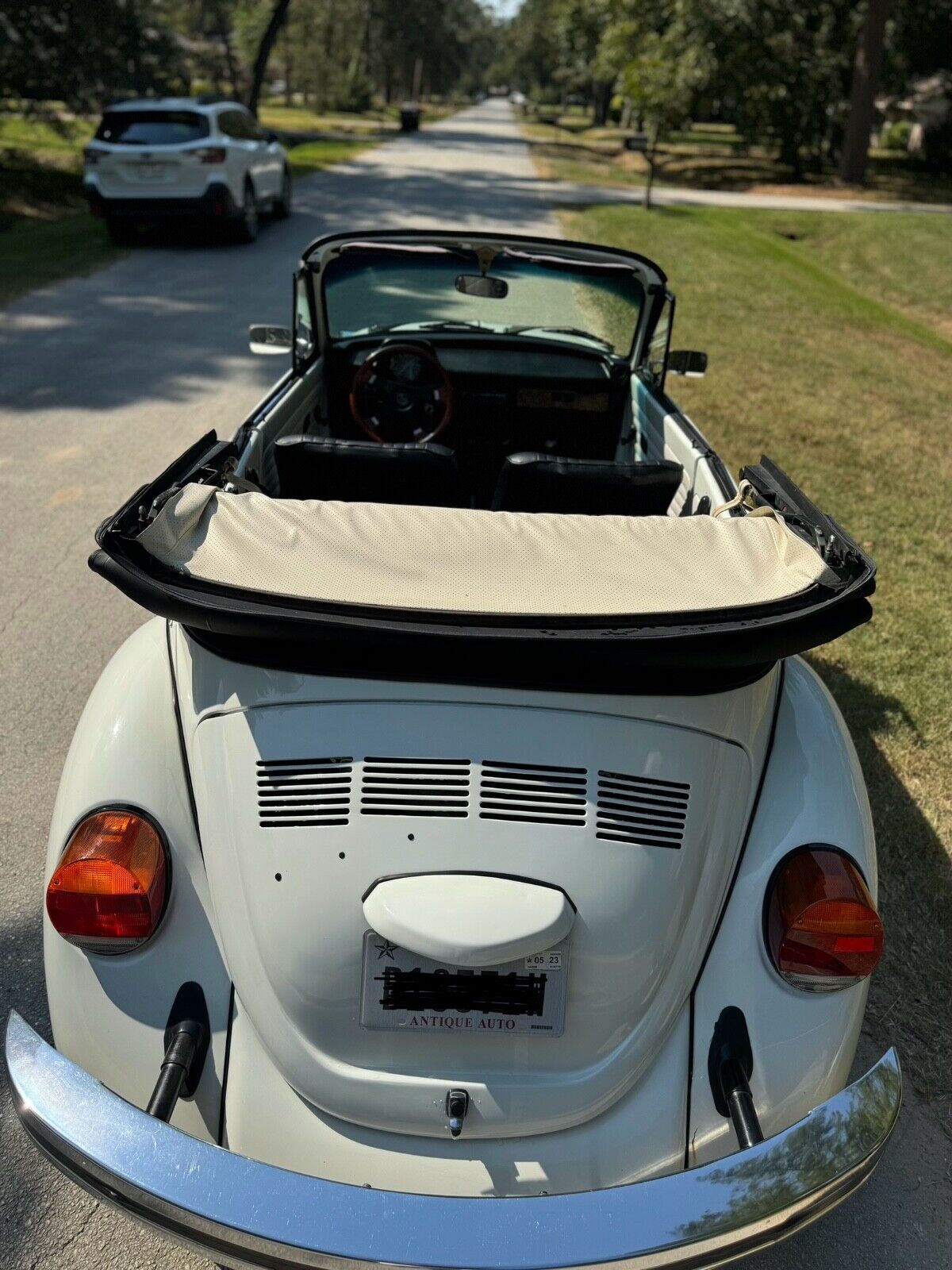 Volkswagen-Beetle-Classic-Cabriolet-1979-3