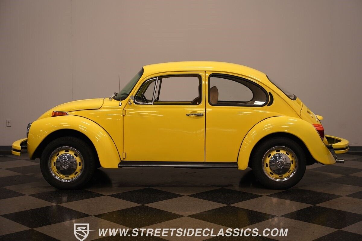 Volkswagen-Beetle-New-1974-9