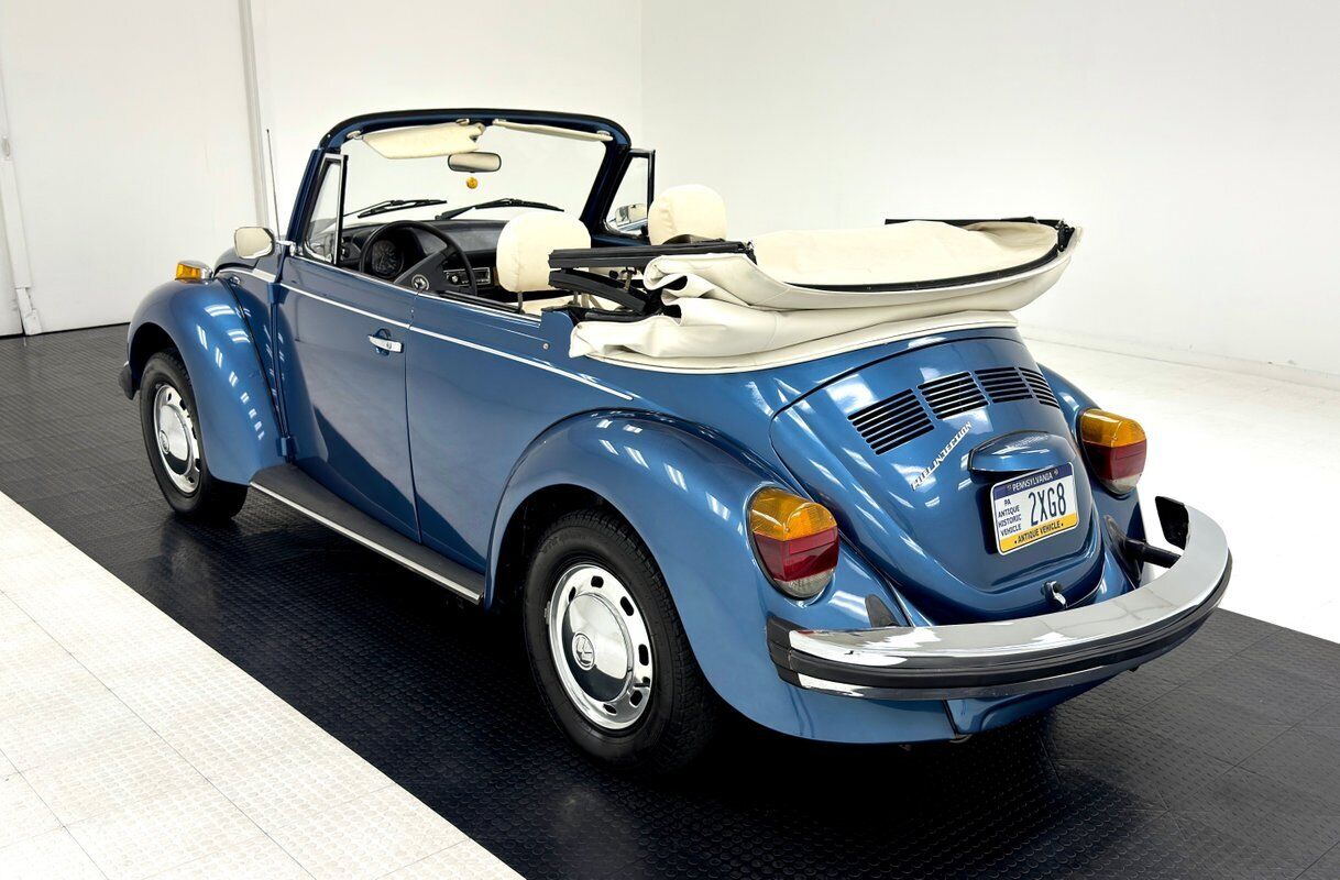 Volkswagen-Beetle-New-Cabriolet-1978-5