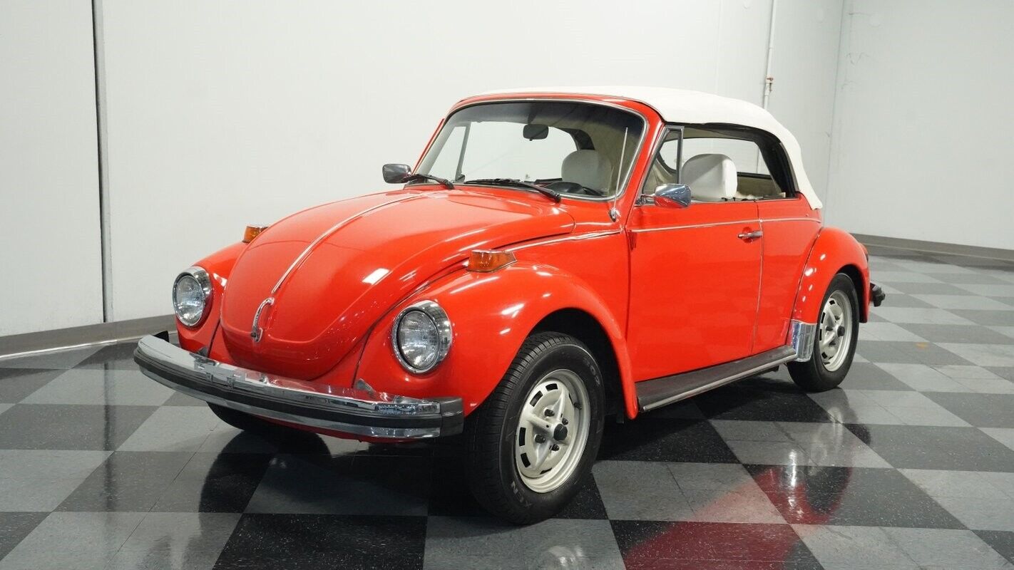 Volkswagen-Beetle-New-Cabriolet-1979-5