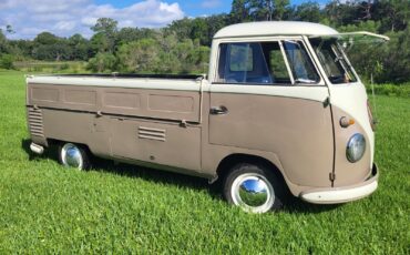 Volkswagen-BusVanagon-1957-12