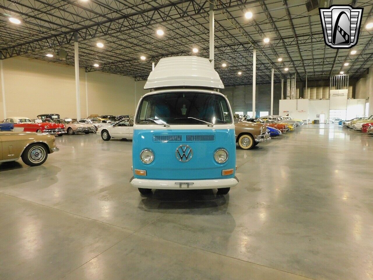 Volkswagen-BusVanagon-1970-3