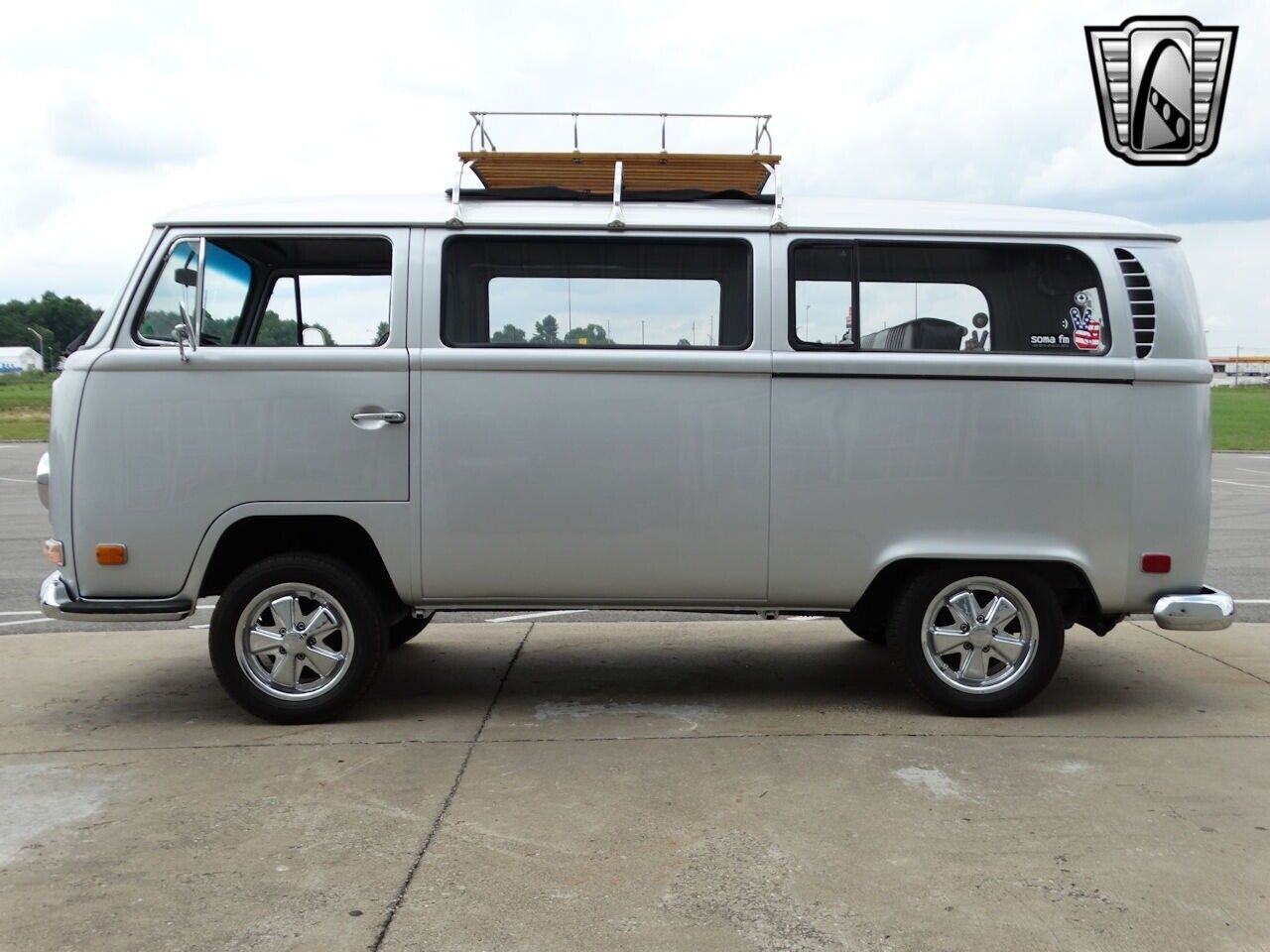 Volkswagen-BusVanagon-1971-4