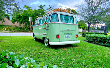 Volkswagen-BusVanagon-1972-12