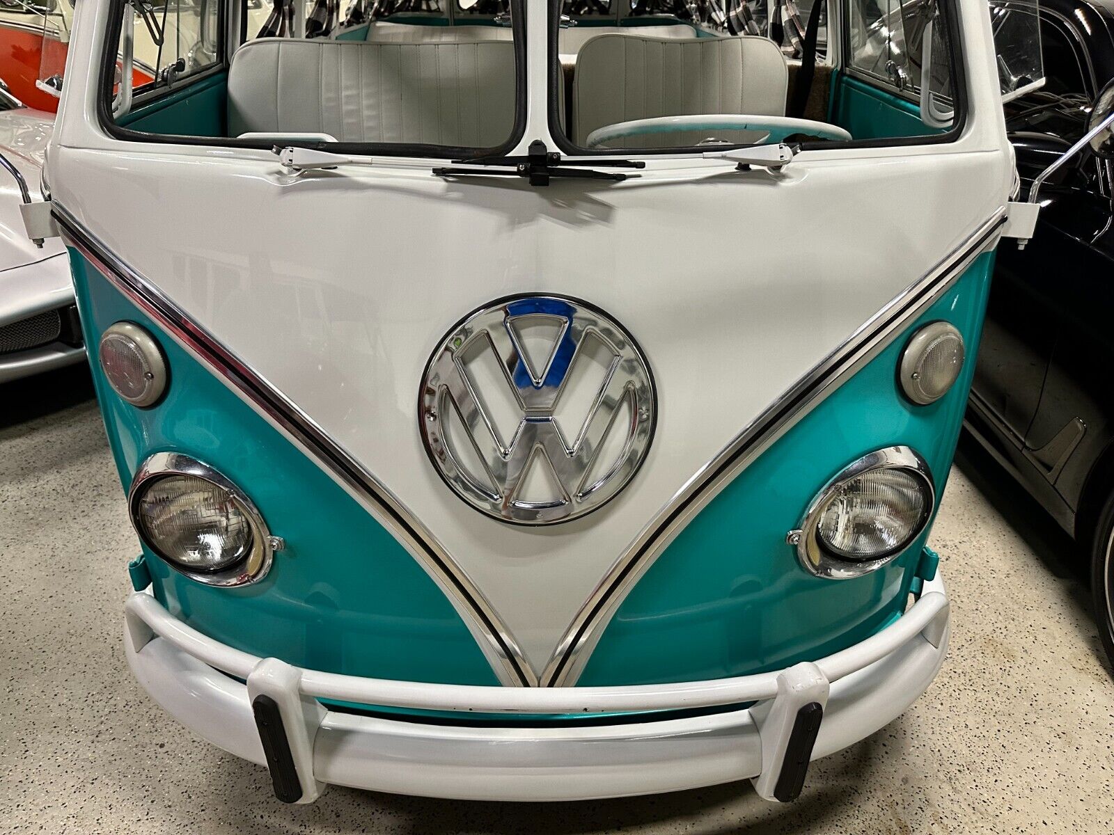 Volkswagen-BusVanagon-1973-39