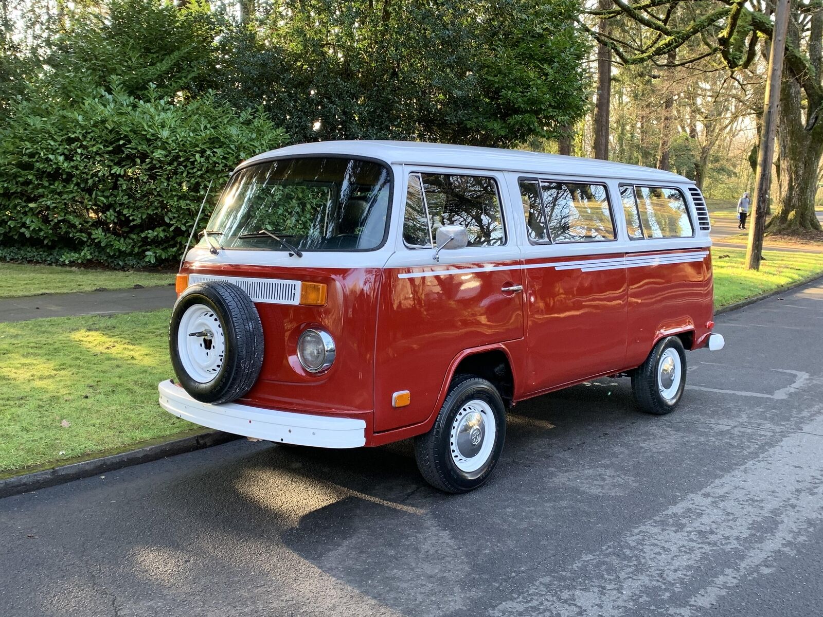 Volkswagen-BusVanagon-1974-1