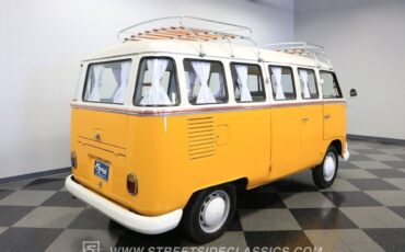 Volkswagen-BusVanagon-1974-13