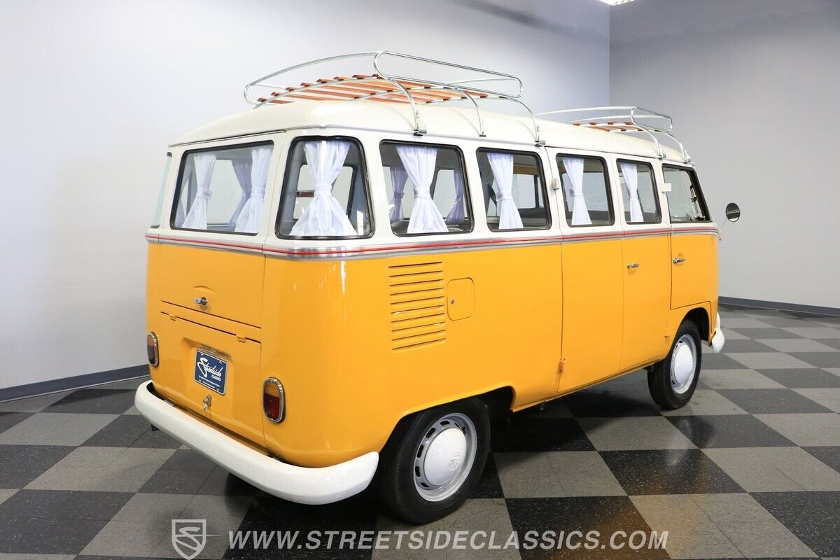 Volkswagen-BusVanagon-1974-13