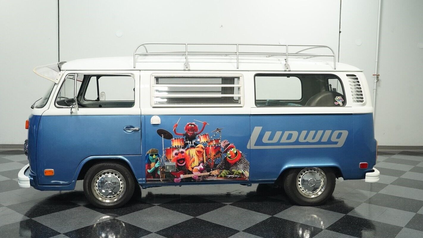 Volkswagen-BusVanagon-1974-2