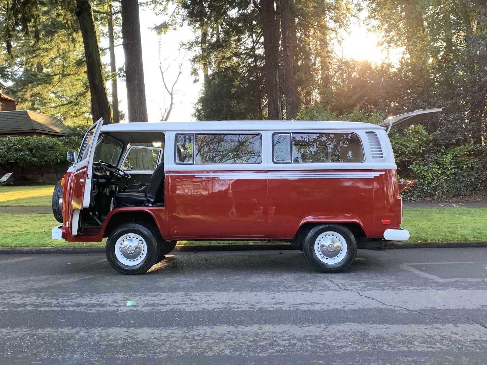 Volkswagen-BusVanagon-1974-23