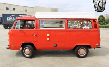 Volkswagen-BusVanagon-1974-30