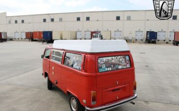 Volkswagen-BusVanagon-1974-32