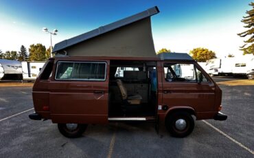 Volkswagen-BusVanagon-1982-4