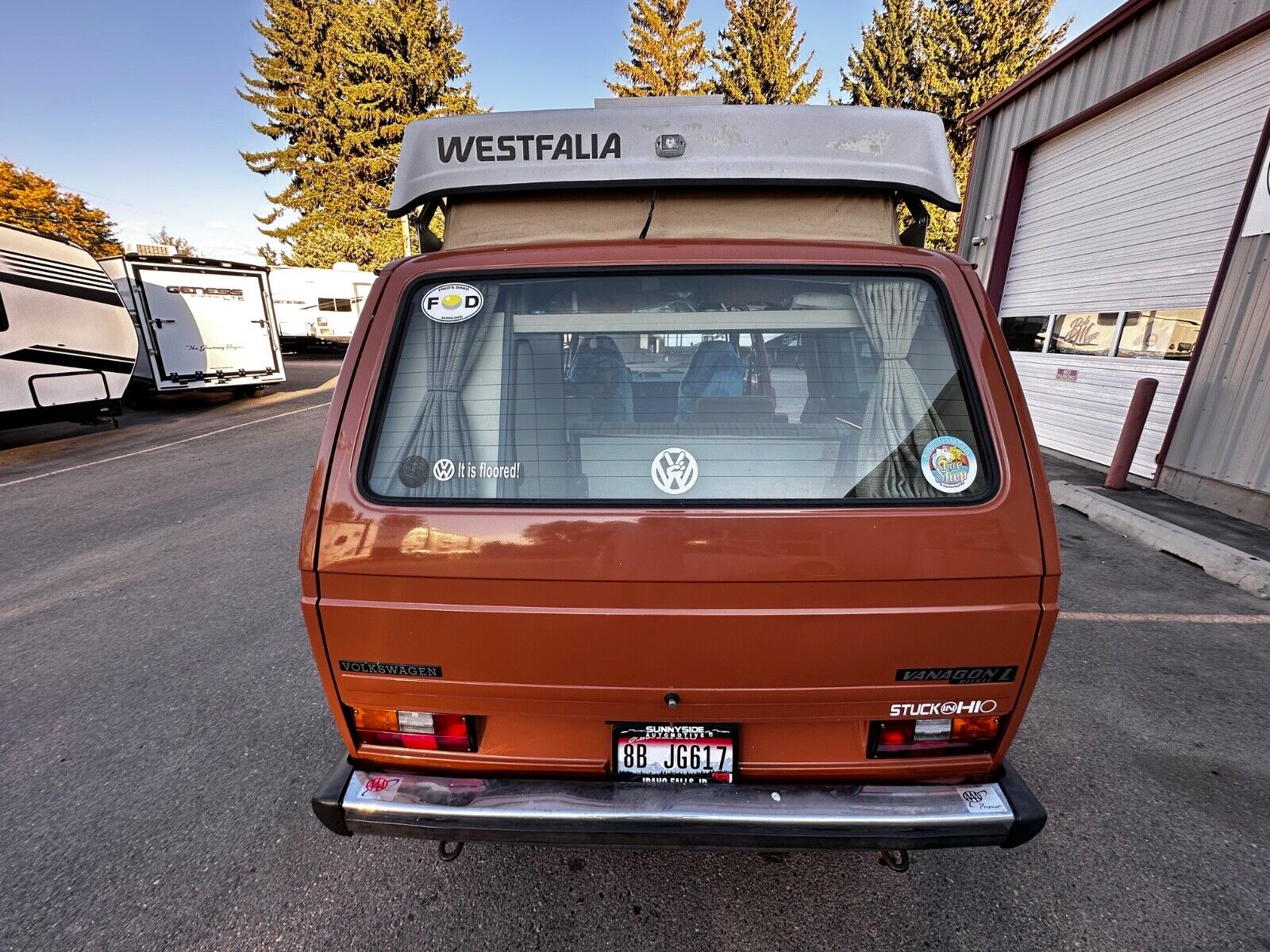 Volkswagen-BusVanagon-1982-7