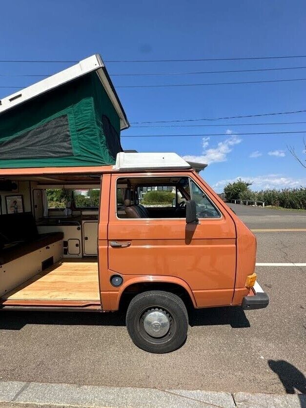 Volkswagen-BusVanagon-1984-1