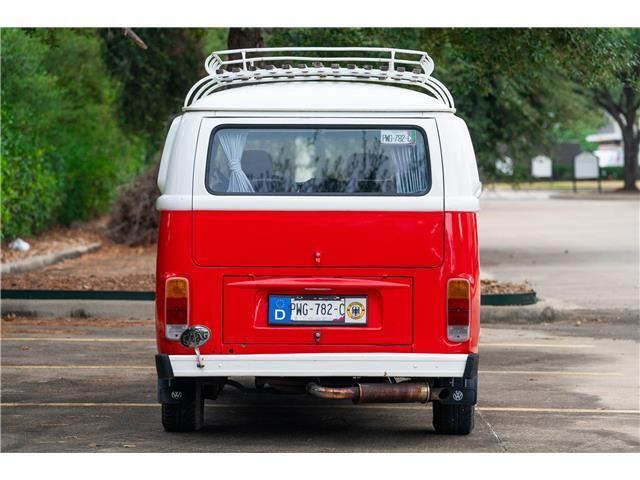 Volkswagen-BusVanagon-1984-4