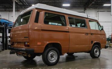 Volkswagen-BusVanagon-1984-6