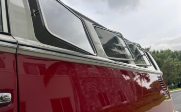 Volkswagen-BusVanagon-Van-1967-20