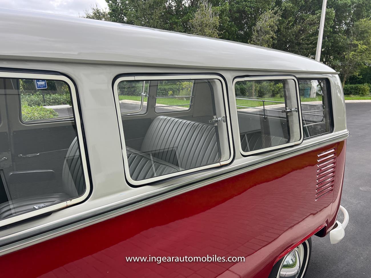 Volkswagen-BusVanagon-Van-1967-21