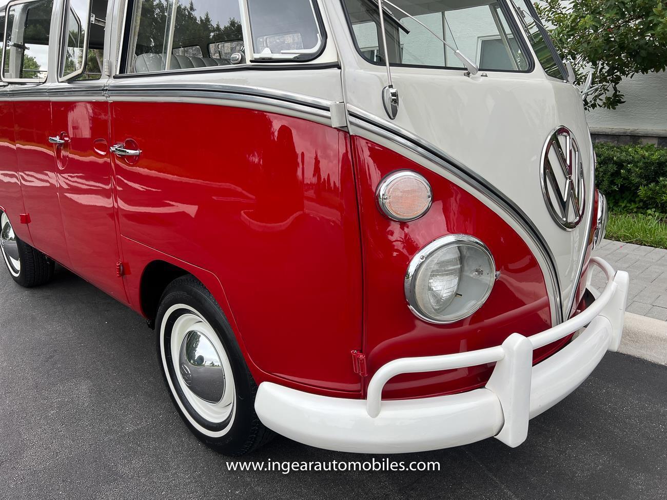 Volkswagen-BusVanagon-Van-1967-35