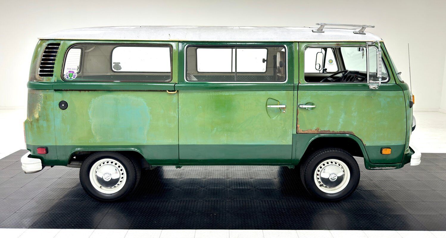 Volkswagen-BusVanagon-Van-1978-5