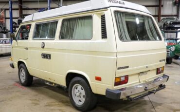 Volkswagen-BusVanagon-Van-1982-5