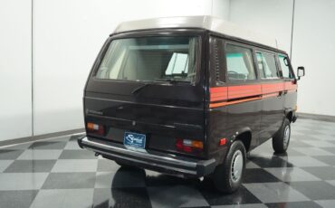 Volkswagen-BusVanagon-Van-1985-10