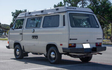 Volkswagen-BusVanagon-Van-1985-5