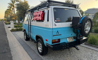 Volkswagen-BusVanagon-Van-1987-9