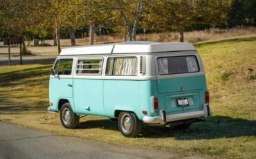 Volkswagen-Camper-1972-10