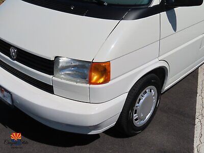 Volkswagen-EuroVan-Van-1993-11