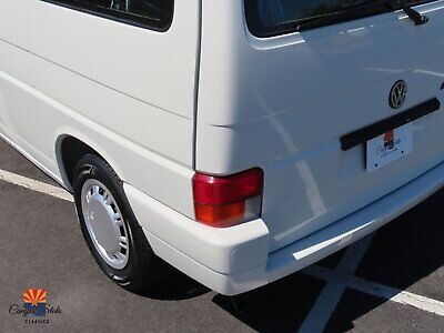 Volkswagen-EuroVan-Van-1993-13