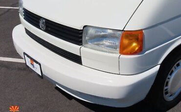 Volkswagen-EuroVan-Van-1993-35