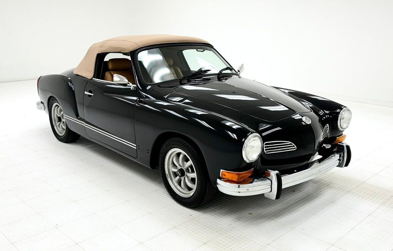 Volkswagen-Karmann-Ghia-1973-9