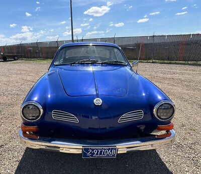 Volkswagen-Karmann-Ghia-1974-2