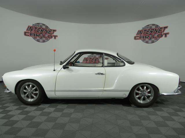 Volkswagen-Karmann-Ghia-Cabriolet-1969-3