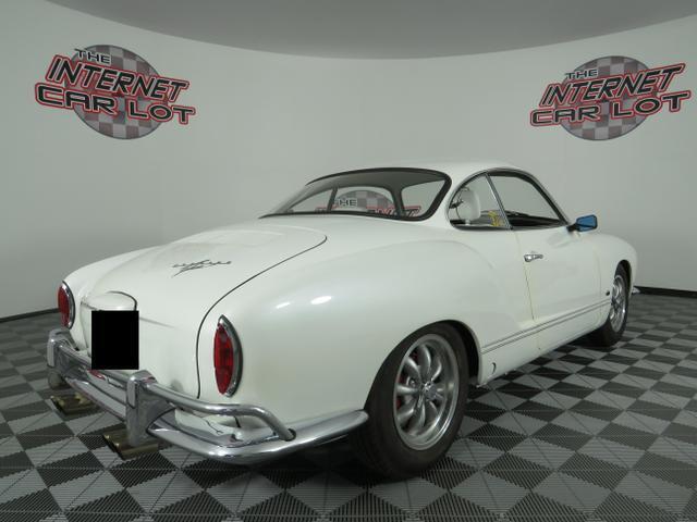 Volkswagen-Karmann-Ghia-Cabriolet-1969-6