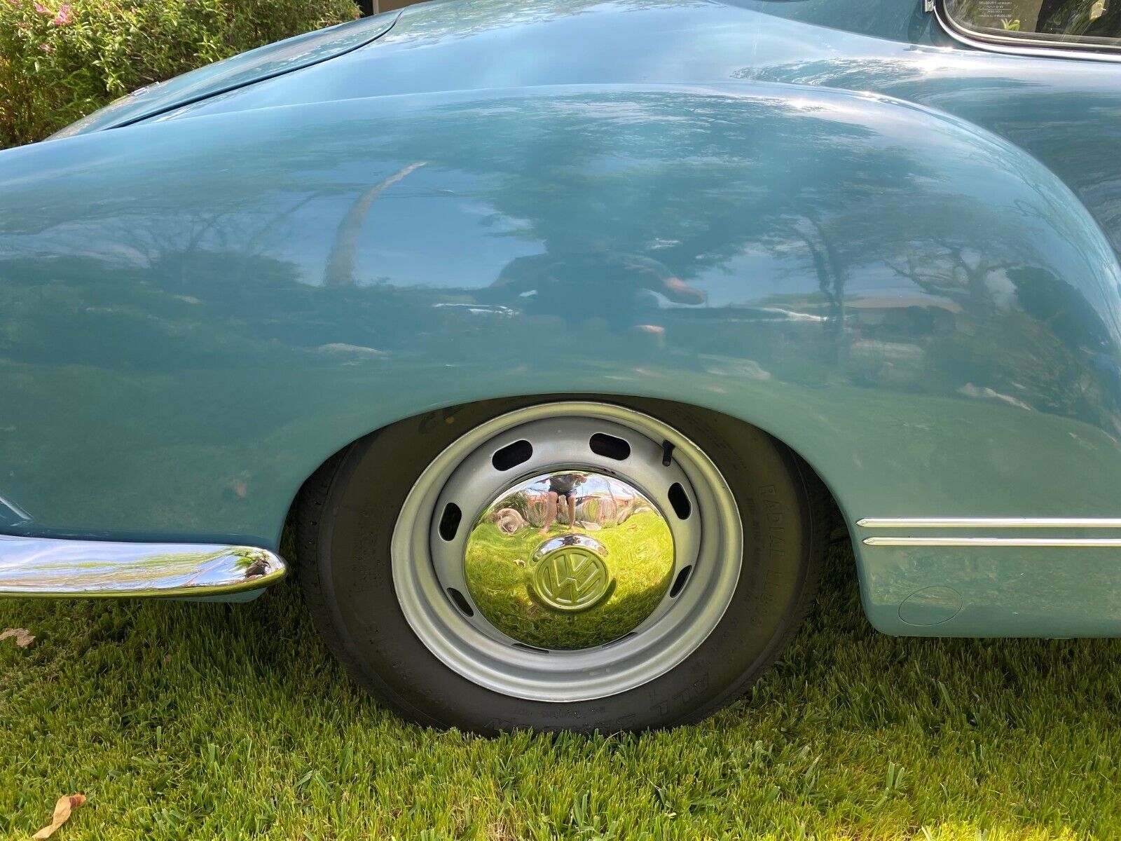 Volkswagen-Karmann-Ghia-Coupe-1967-19