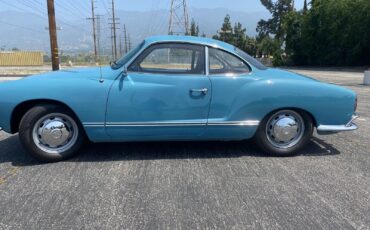 Volkswagen-Karmann-Ghia-Coupe-1967-2