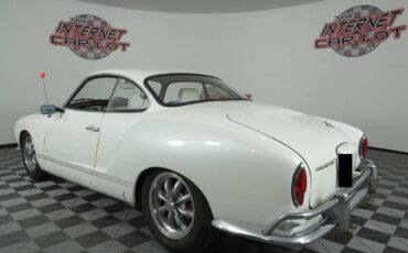 Volkswagen-Karmann-ghia-1969-5